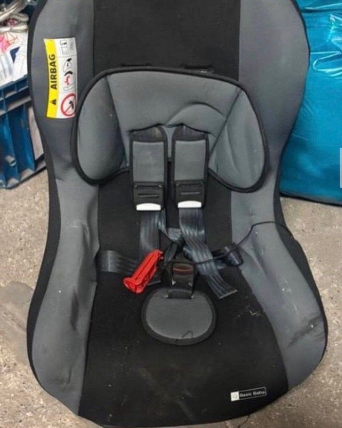 Baby autostoel, Kinderen en Baby's, Ophalen, Zo goed als nieuw
