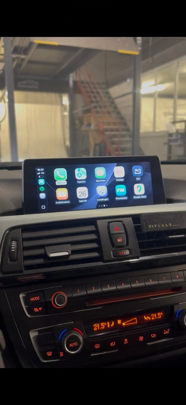 Bmw carplay activatie, Enlèvement, Comme neuf