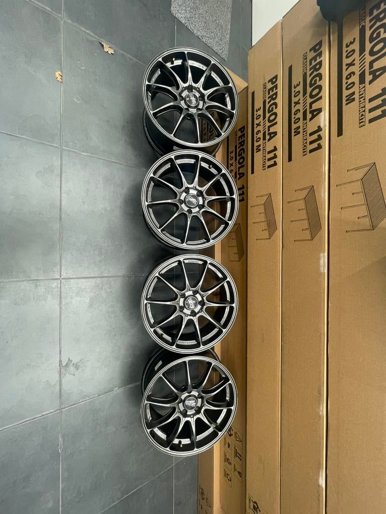 Oz hyper gt 18inch, Autos : Pièces & Accessoires, Enlèvement, Utilisé, 18 pouces, Jante(s)