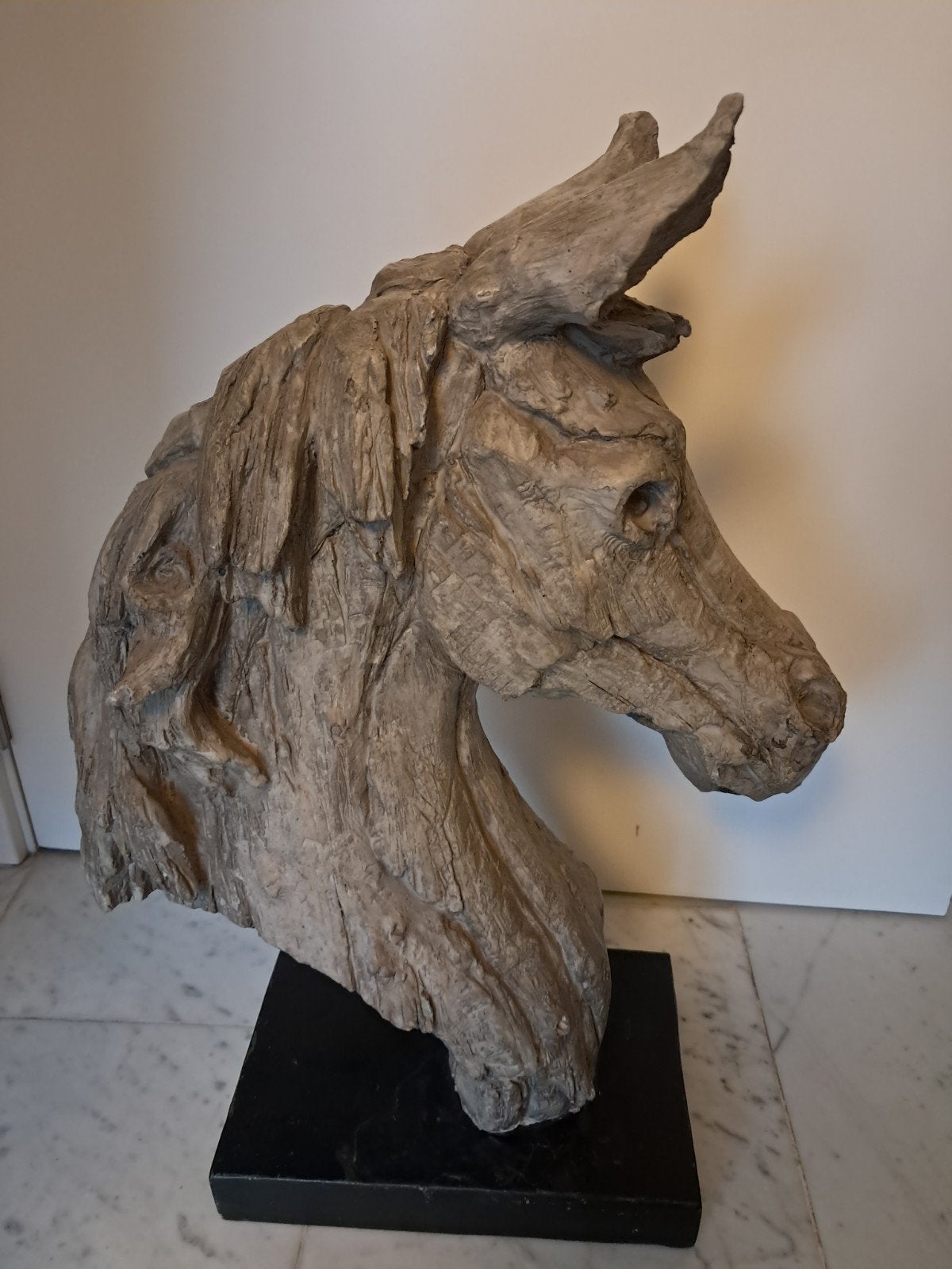 Houten paarden hoofd