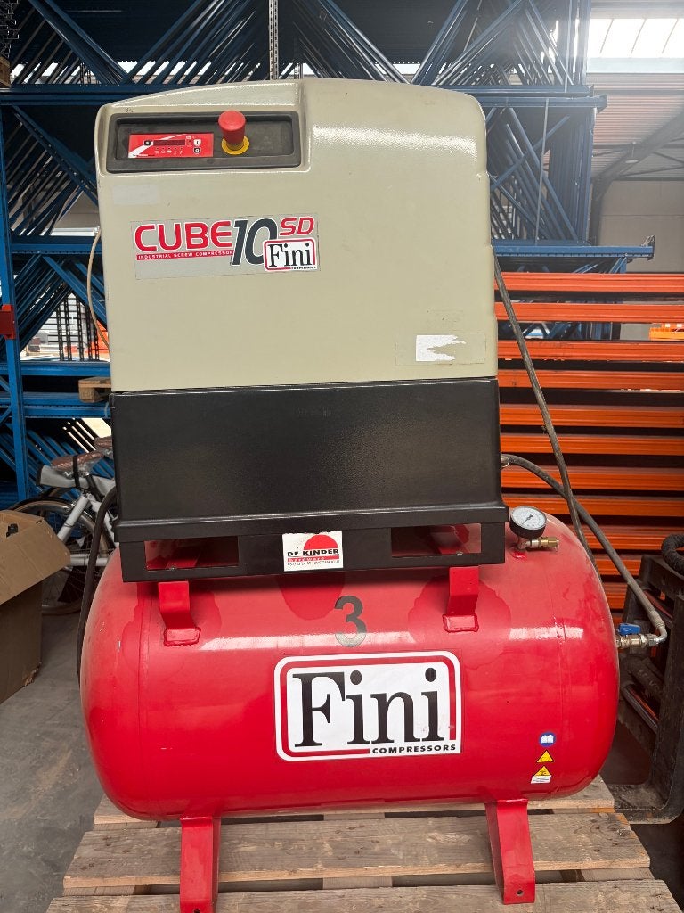Fini Cube 10 Sd compressor, Doe-het-zelf en Bouw, Compressors, Ophalen, Zo goed als nieuw
