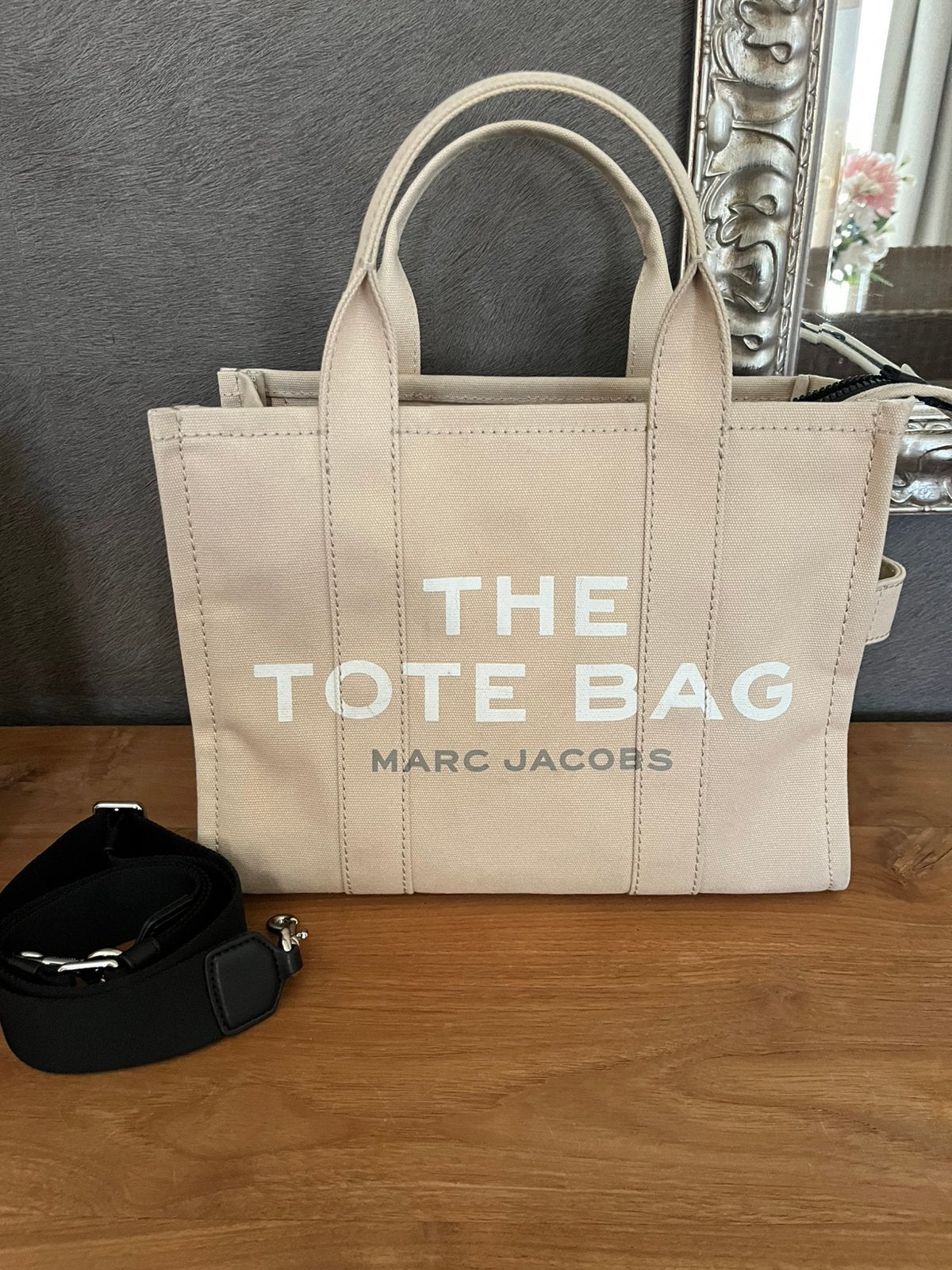 Marc Jacobs canvas tote bag maat M, Handtassen en Accessoires, Ophalen of Verzenden, Zo goed als nieuw, Handtas