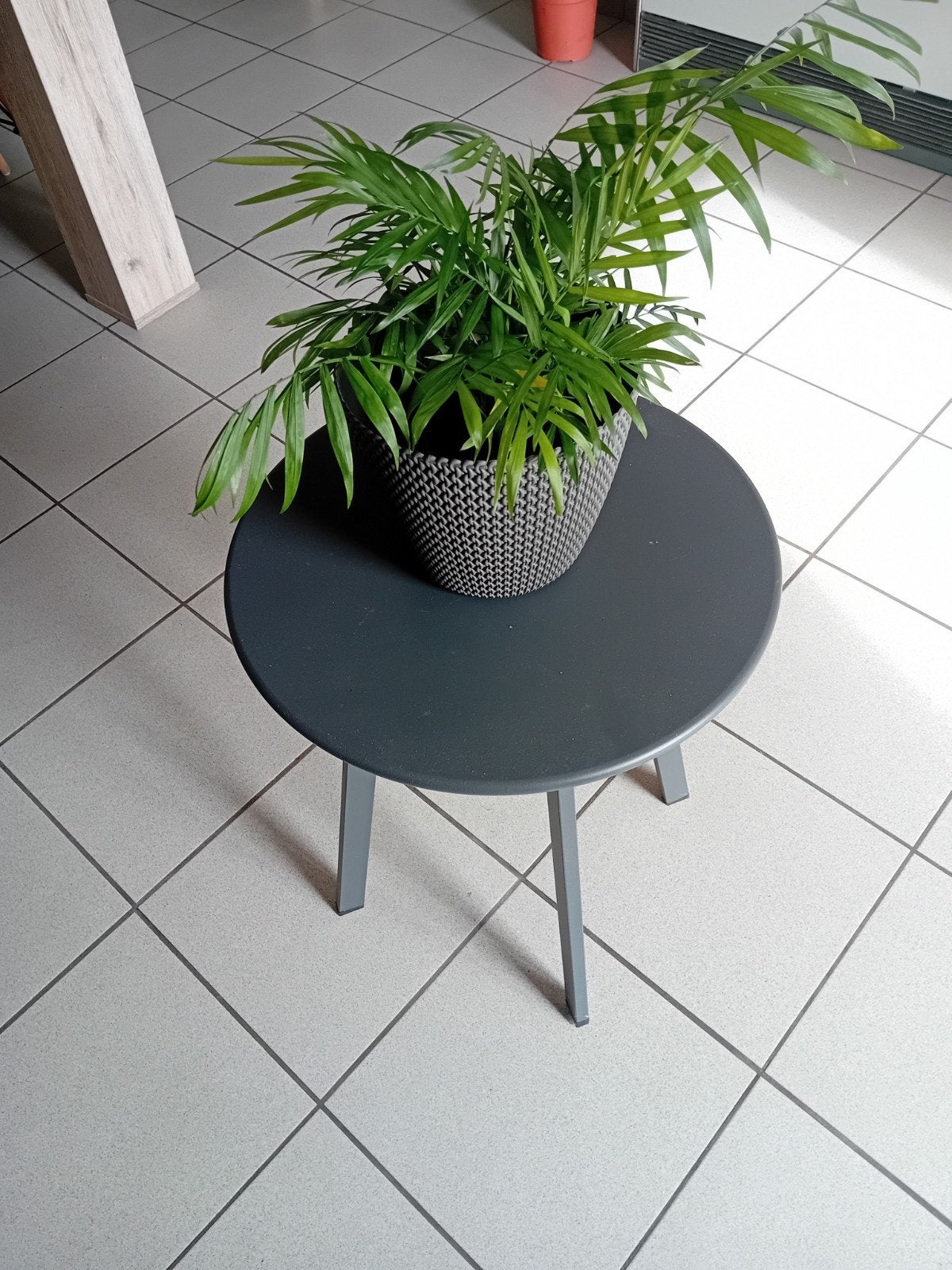 petite table impeccable, Enlèvement ou Envoi