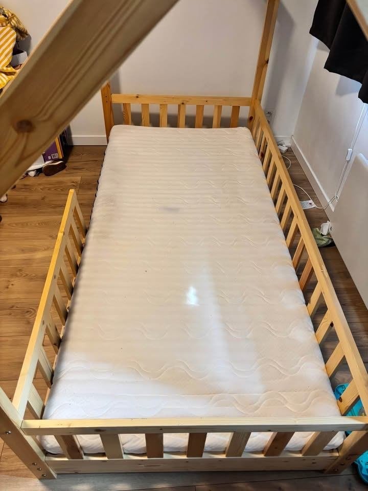 Lit enfant 200cmx90. - lit pour enfant 200x90, Enlèvement, Comme neuf, Lit mi-hauteur mezzanine