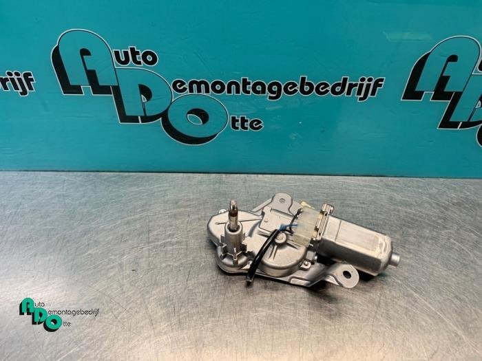 Moteur essuie-glace arrière d'un Mazda 5 (5 05-), -, 3 mois de garantie, Mazda, Utilisé