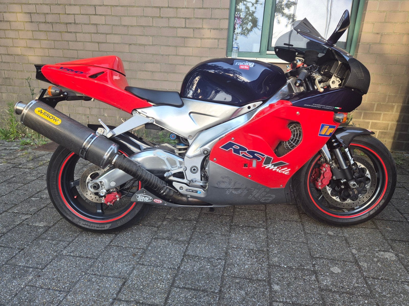 Aprilia rsv mille, Plus de 35 kW, 2 cylindres, Super Sport, Particulier