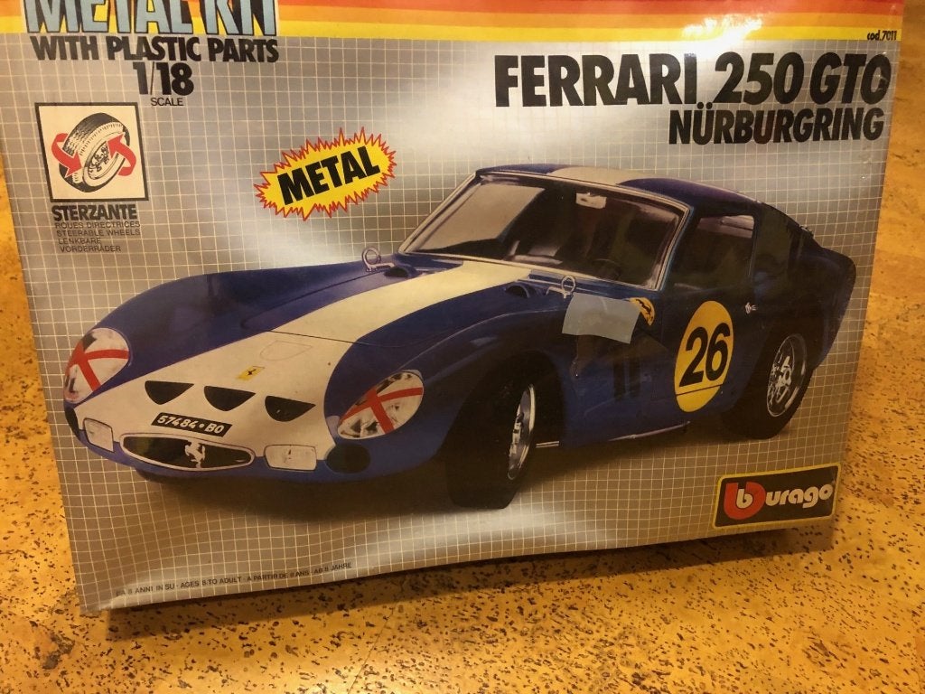 Miniature Burago 1/18 Metal Kit Ferrari 250 GTO Nürburgring, Enlèvement ou Envoi, Neuf, Voiture, Burago