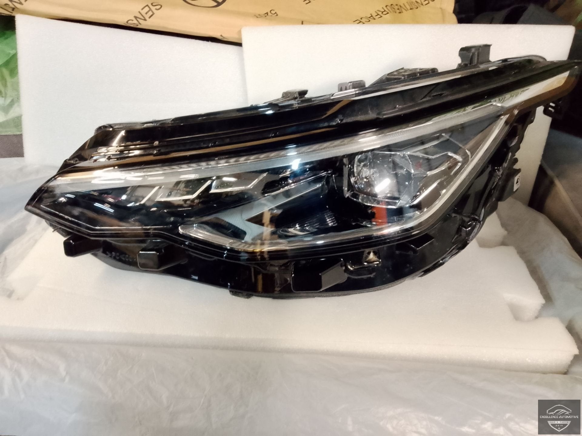 VW Golf 8 Facelift 24+ IQ Light Koplamp Links 5H1941059F, Auto-onderdelen, Gebruikt, Volkswagen, Volkswagen AG, Vw@volkswagen.de