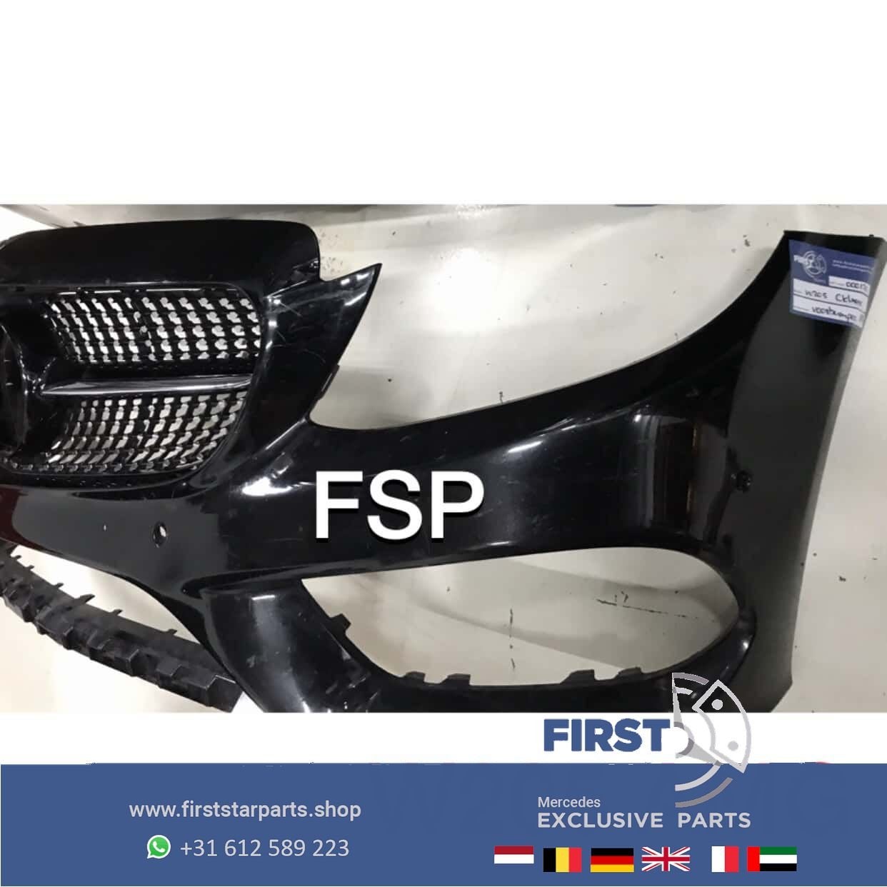 W205 C43 AMG Voorbumper + diamond gril Mercedes C Klasse bum, Gebruikt, -, Voor, Ophalen of Verzenden