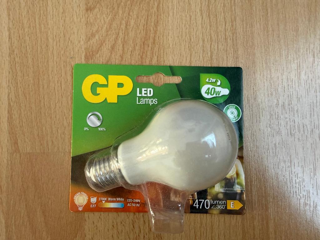 LED-lamp NIEUW!, 30 tot 60 watt, Led-lamp, Nieuw, E27 (groot)