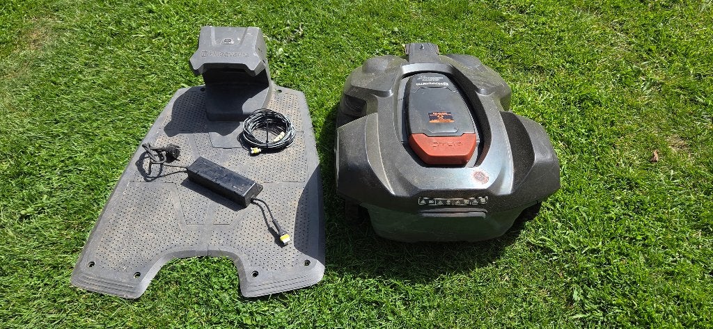 Husqvarna Automower 430X, Ophalen, Gebruikt, Met regensensor, 20 tot 25 cm