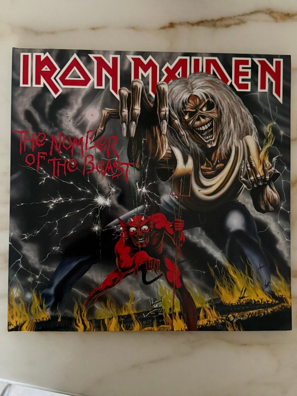 Iron Maiden - The number of the beast Picture Disc, CD & DVD, Picture disc, Enlèvement ou Envoi, Comme neuf