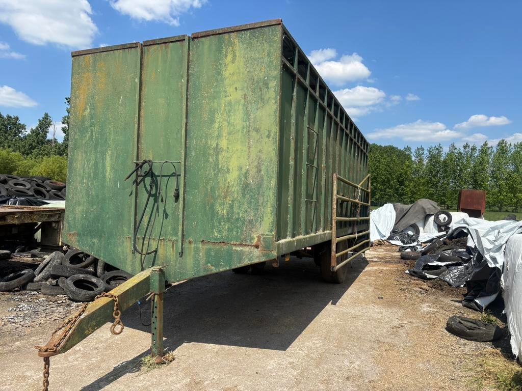 Veekar tractor
