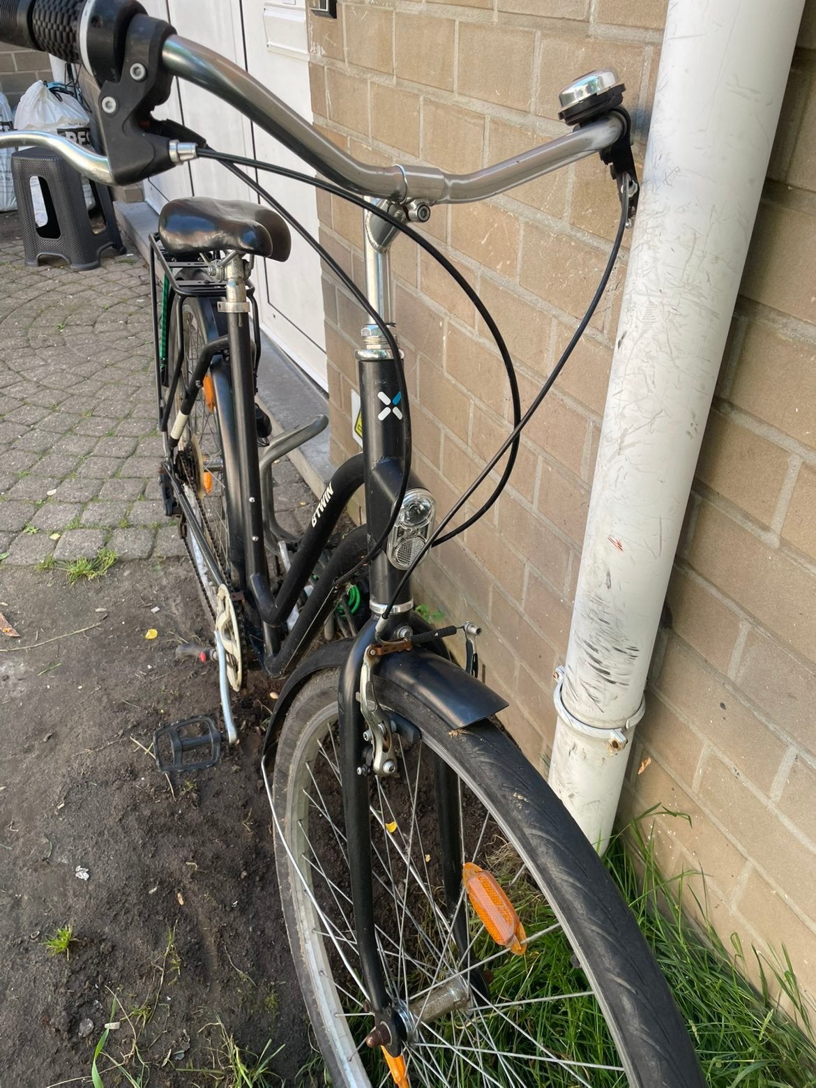 Damesfiets b twin elops 28 inches, Vélos & Vélomoteurs, Vélos | Ancêtres & Oldtimers, Envoi
