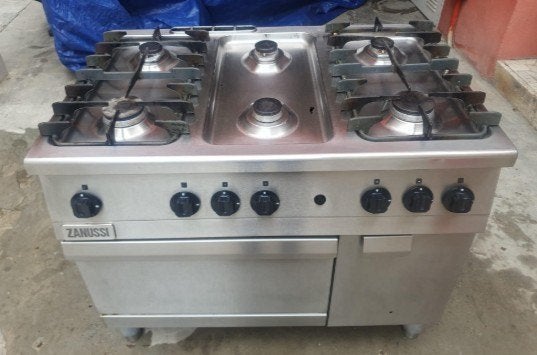 Zanussi gasfornuis 6 vuren met oven, Ophalen of Verzenden, Gebruikt, Fornuis, Frituur en Grillen
