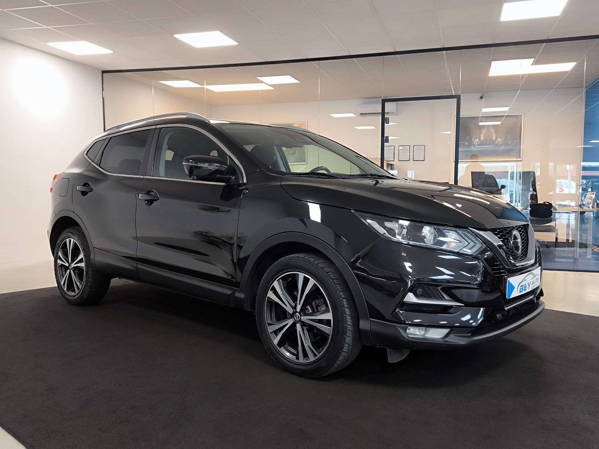 Nissan QASHQAI Qashqai 1.3 DIG-T New Tekna DCT, Achat, Noir, 5 portes, Automatique