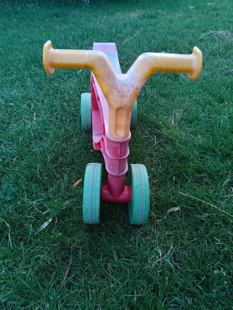 Lena loopfiets, Kinderen en Baby's, Speelgoed | Buiten | Voertuigen en Loopfietsen, Ophalen, Gebruikt, Loopfiets