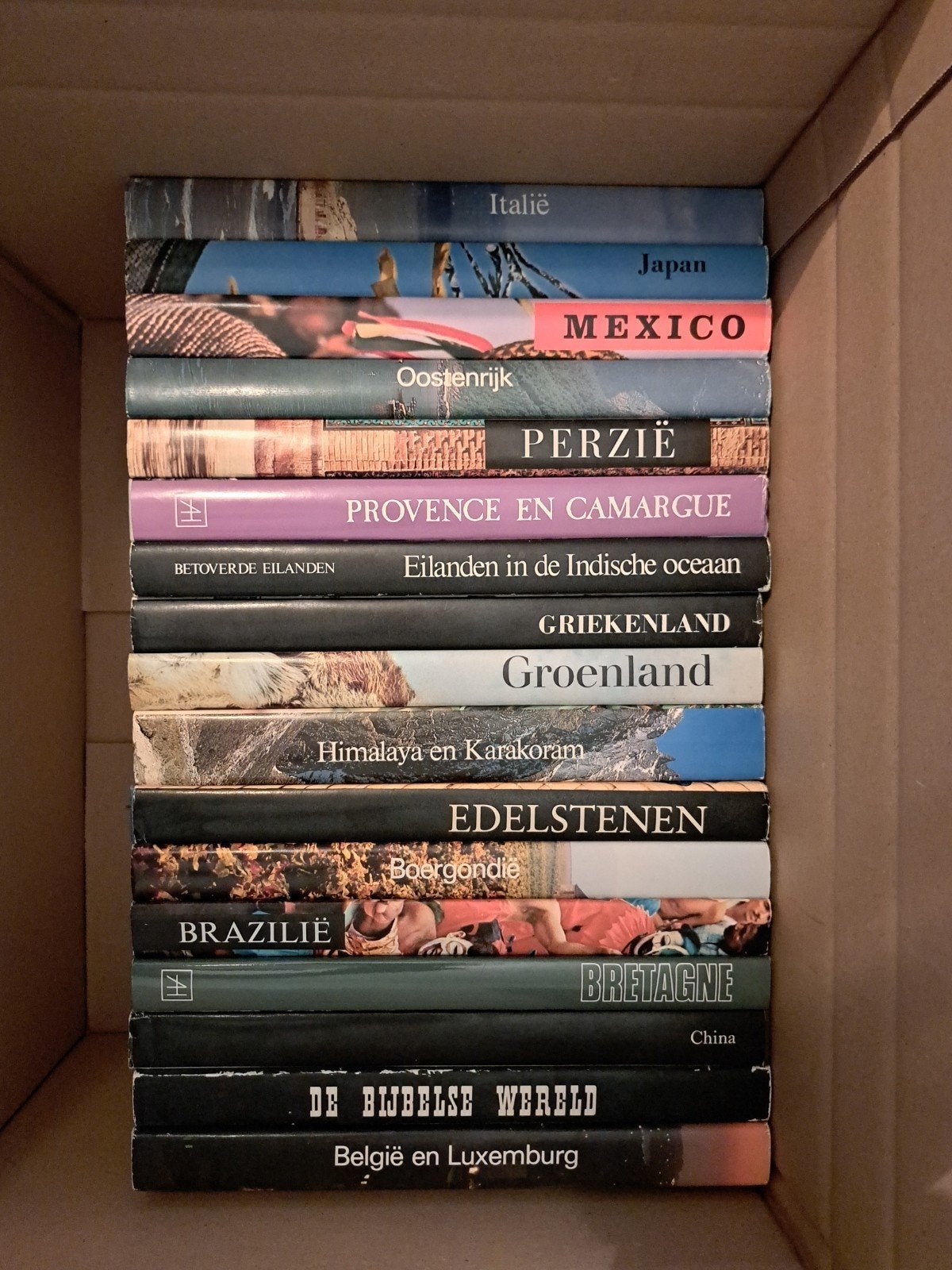 Artis Historia boeken +50 stuks, Ophalen, Nieuw, Taal en Reizen