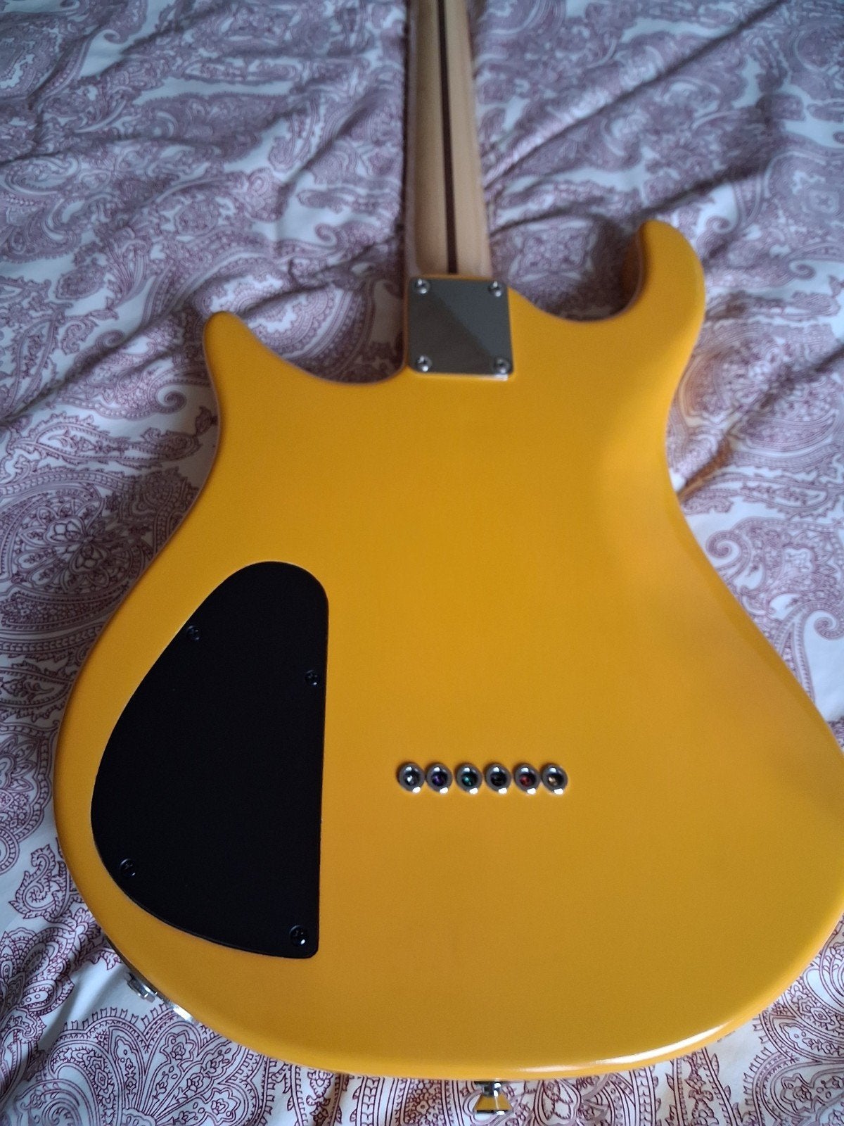 Hondo h76 et guitare sur mesure, Musique & Instruments, Enlèvement, Ibanez