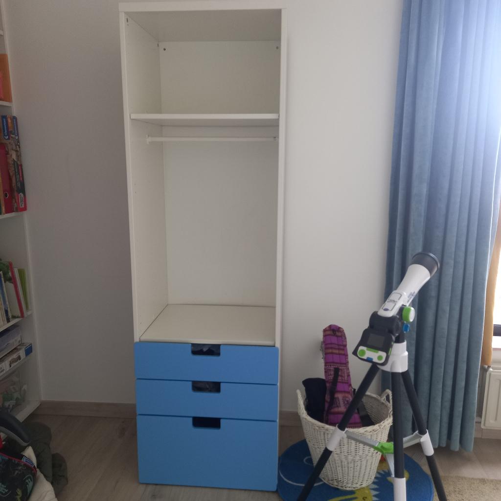 Garde robe enfant Ikea, Enfants & Bébés, Chambre d'enfant | Commodes & Armoires, 105 cm ou plus, Enlèvement, Utilisé, 50 à 70 cm
