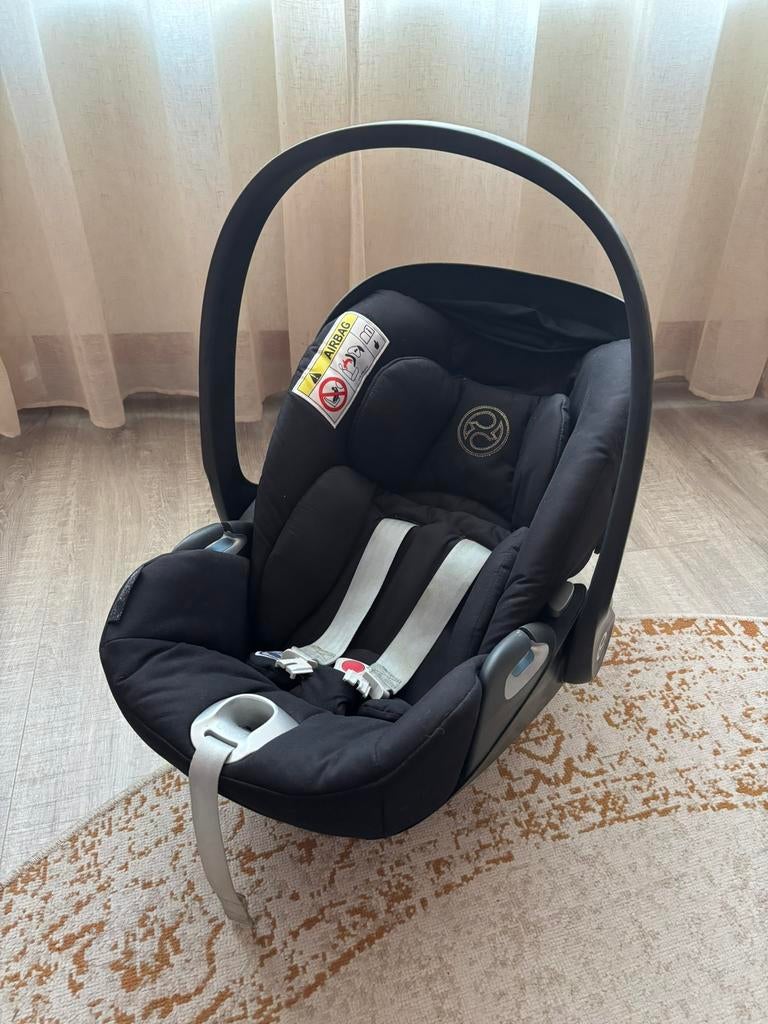 Cybex draagbare autostoel + isofix, Gebruikt, Slaapstand, Isofix, 0 t/m 13 kg