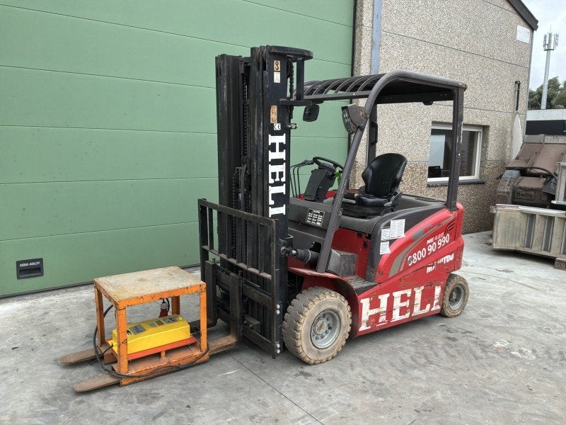 Chariot élévateur Manitou ME425 de 2017, 2000 à 3000 kg, Électrique, Chariot élévateur, Manitou