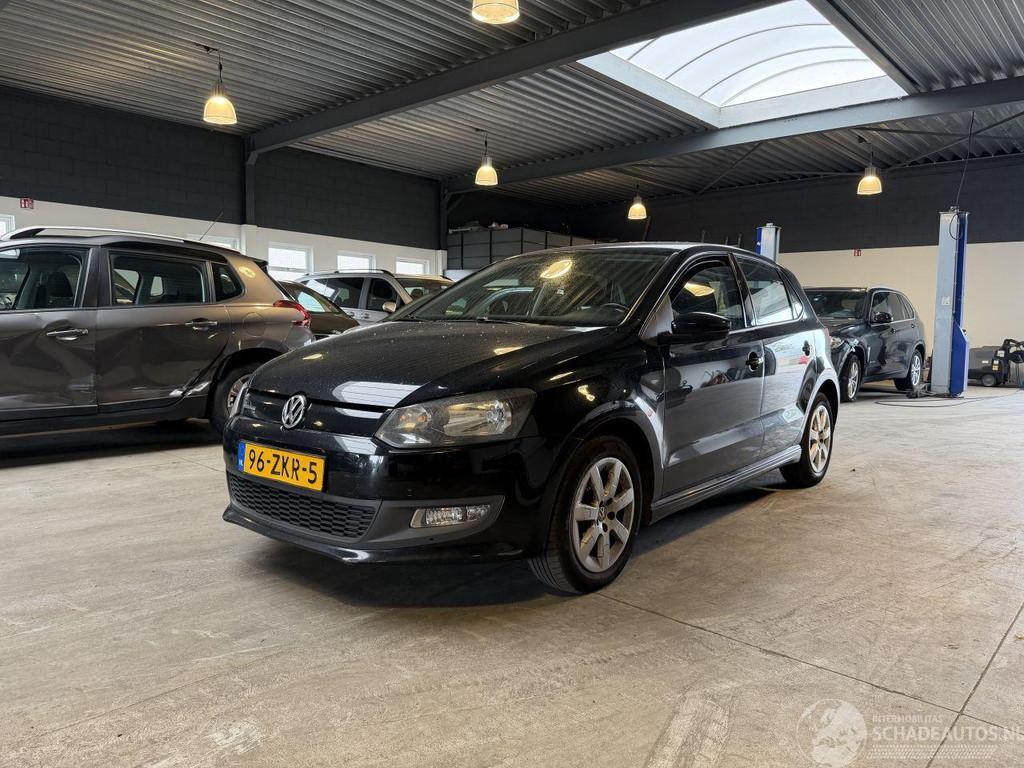 Volkswagen Polo 1.2 TDI BlueMotion Comfort Edition, Autos : Divers, Voitures accidentées, Diesel, 1199 cm³, Hatchback, Noir