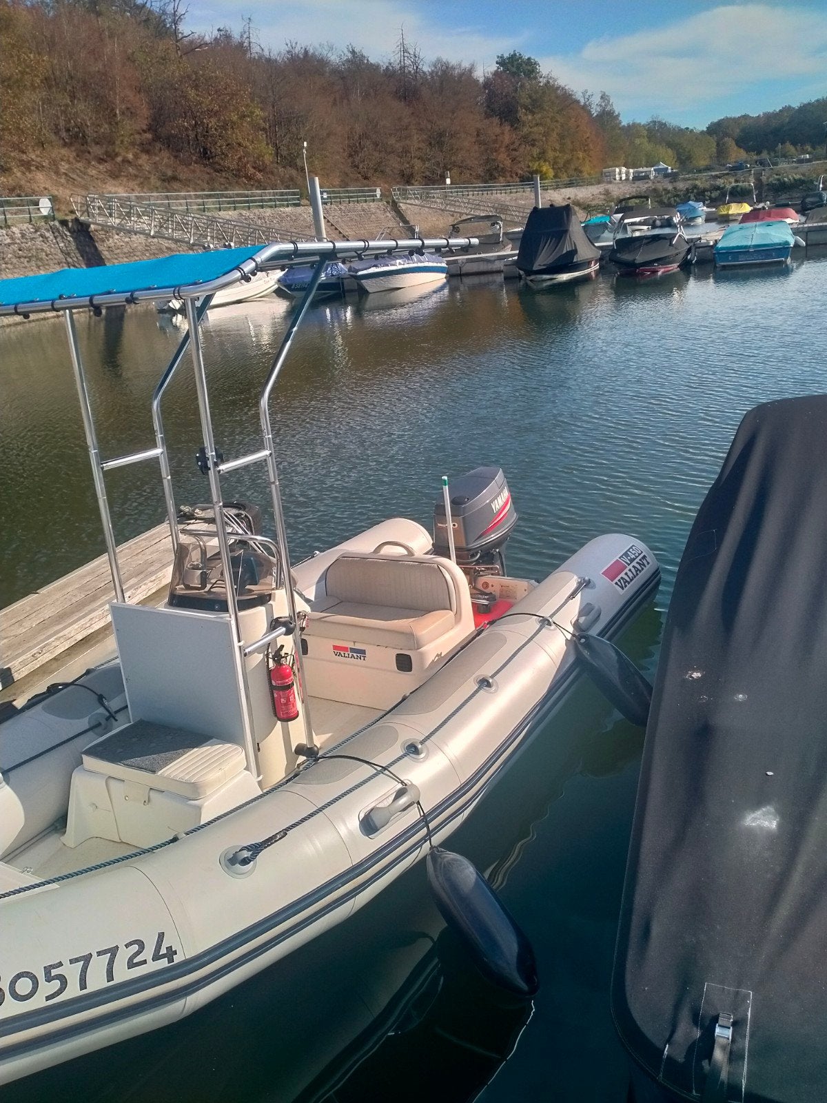 valiant V 450, Sports nautiques & Bateaux, 30 à 50 ch, 5 m, Enlèvement, Composites