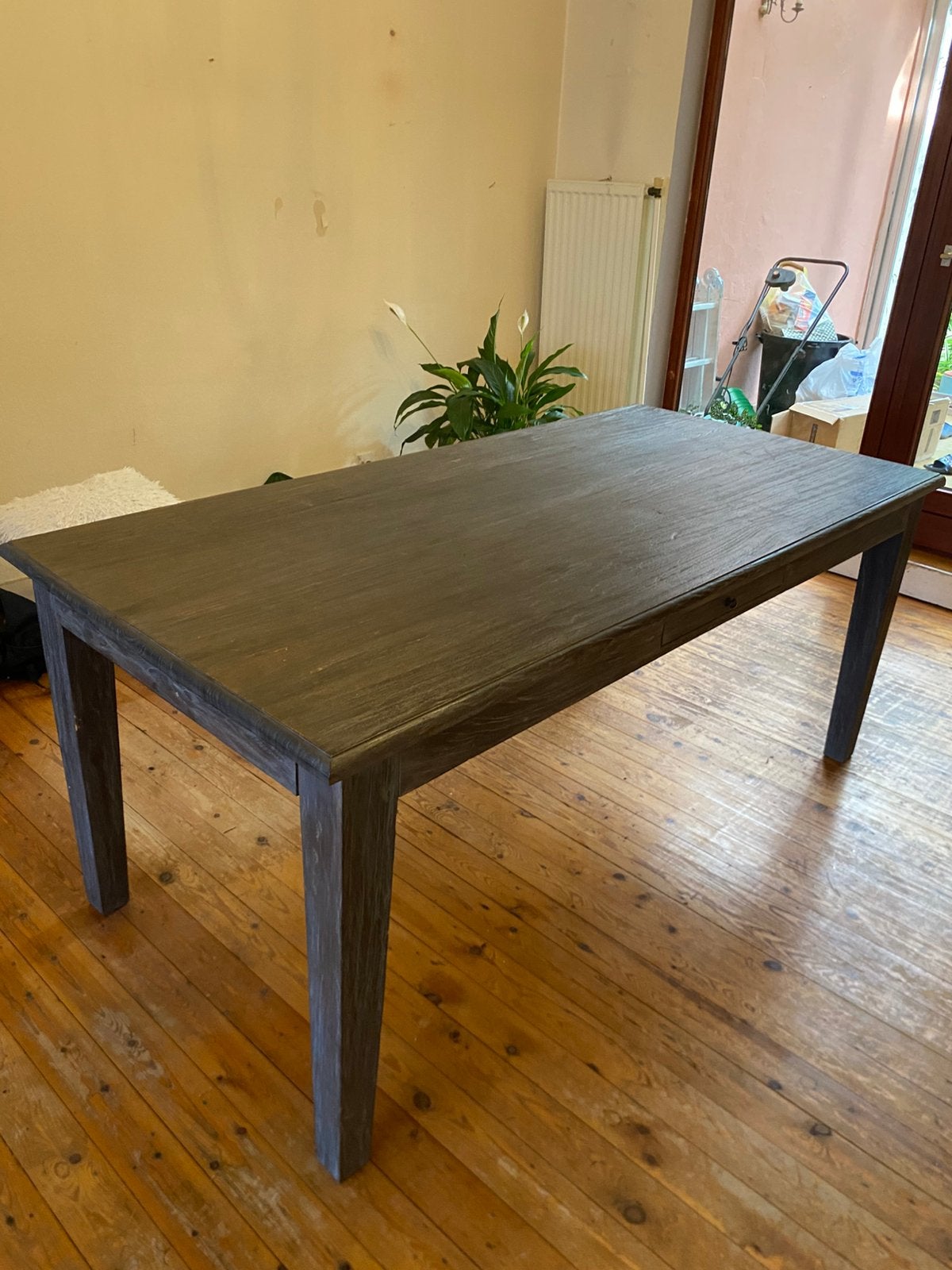 Table a manger artisanal, Enlèvement, Comme neuf