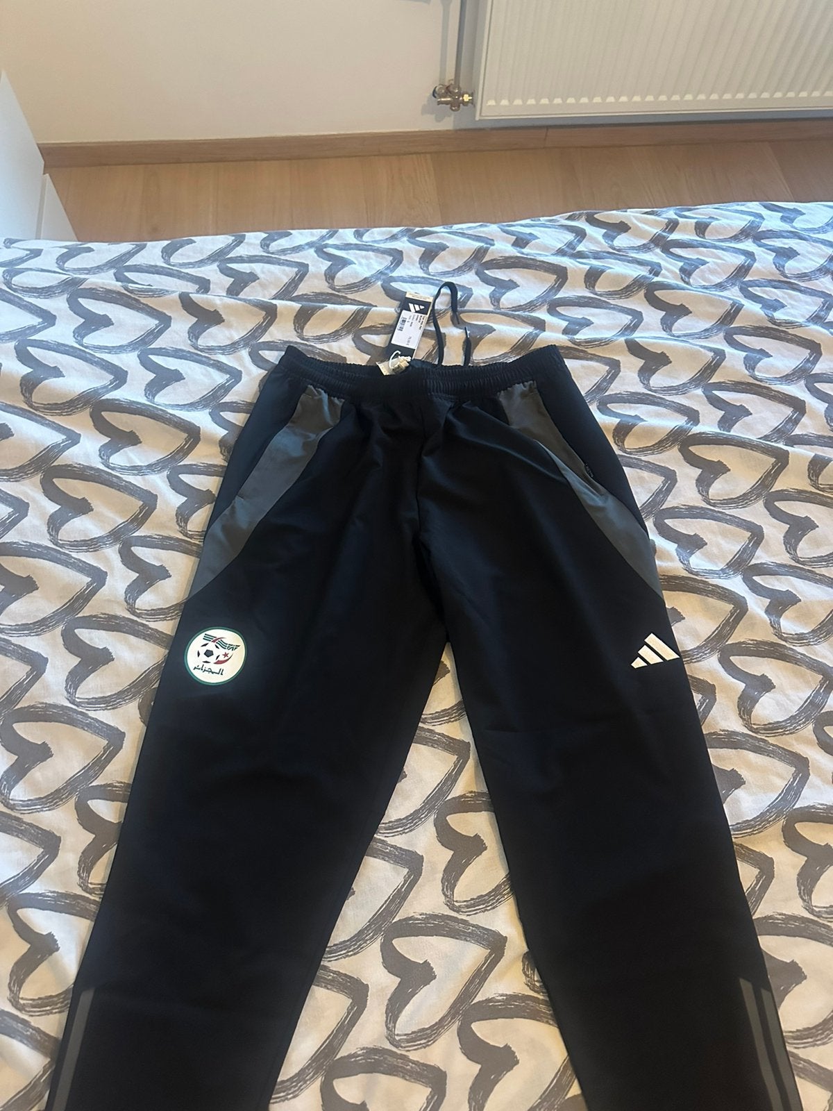 Training adidas algerie original, Kleding | Heren, Broeken en Pantalons, Ophalen, Zo goed als nieuw