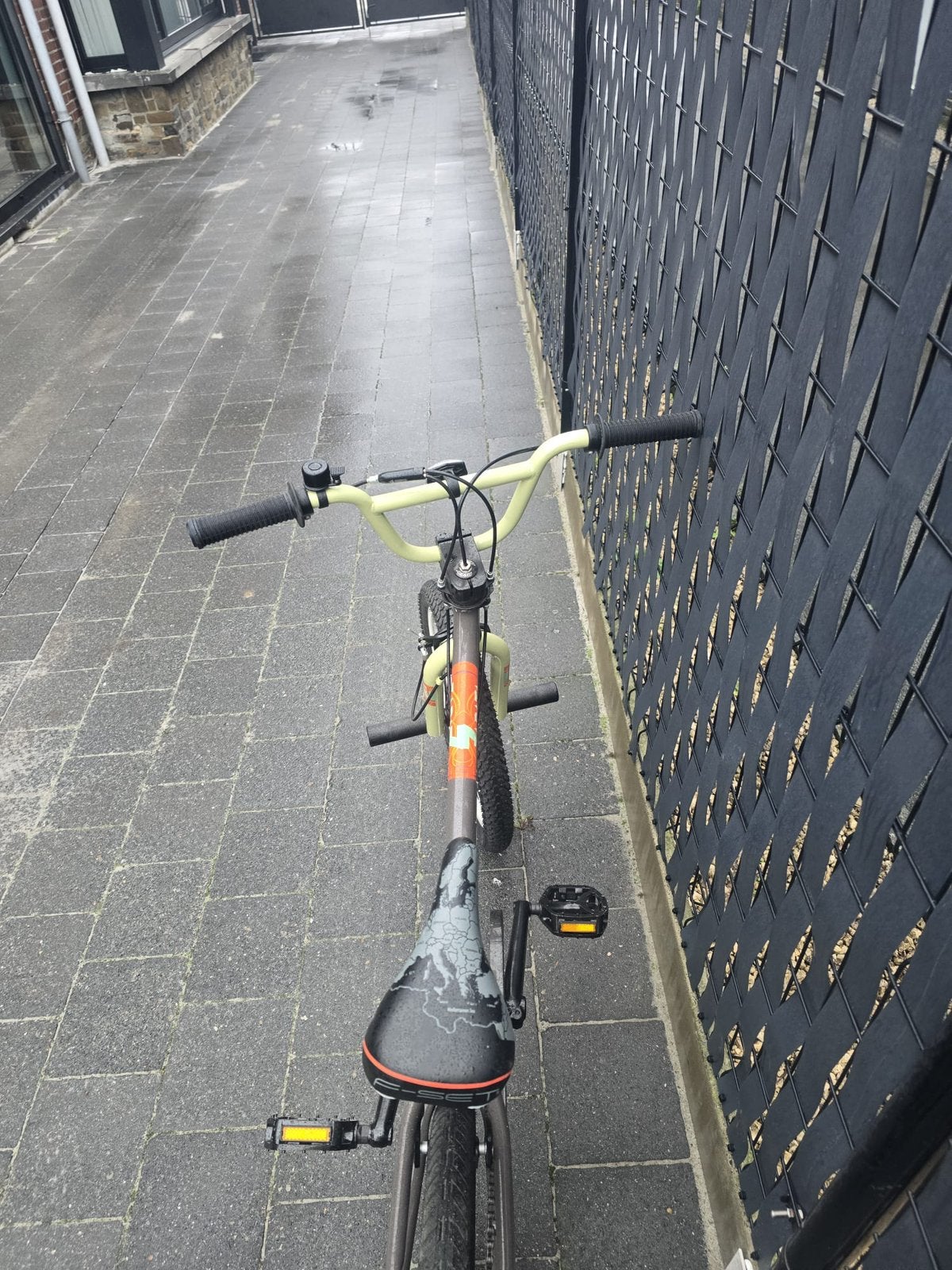 Jongensfiets 8 jaar, Ophalen, Zo goed als nieuw