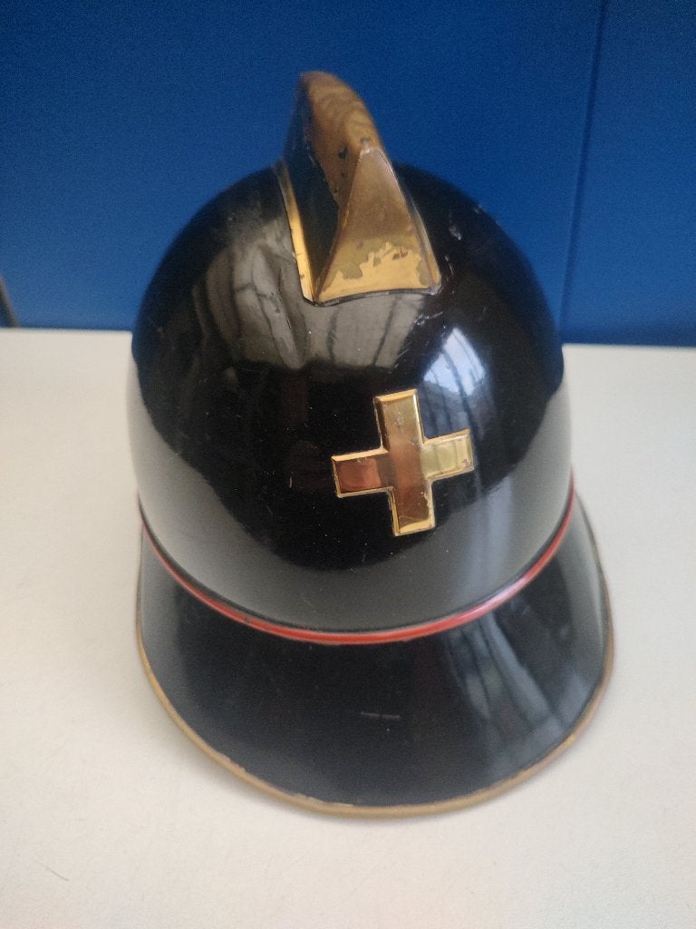 Zwitserse brandweerhelm, Collections, Objets militaires | Général, Envoi