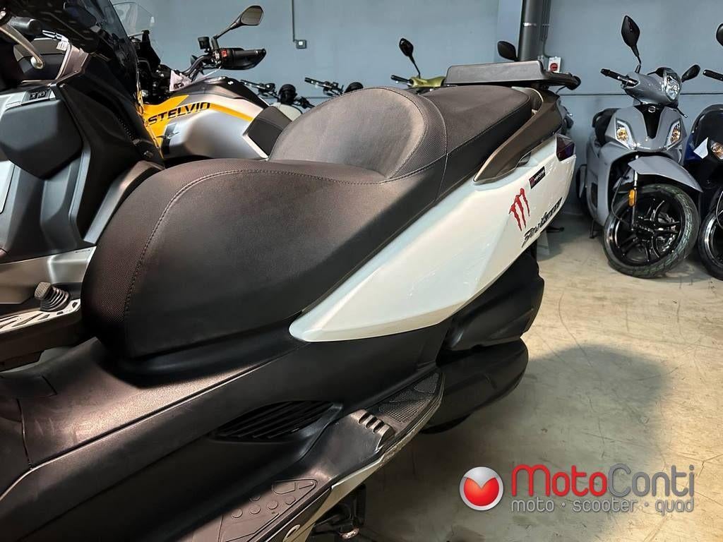 Kymco Dinkstreet 300 2014 [39162km], 300 cm³, 12 à 35 kW, 1 cylindre