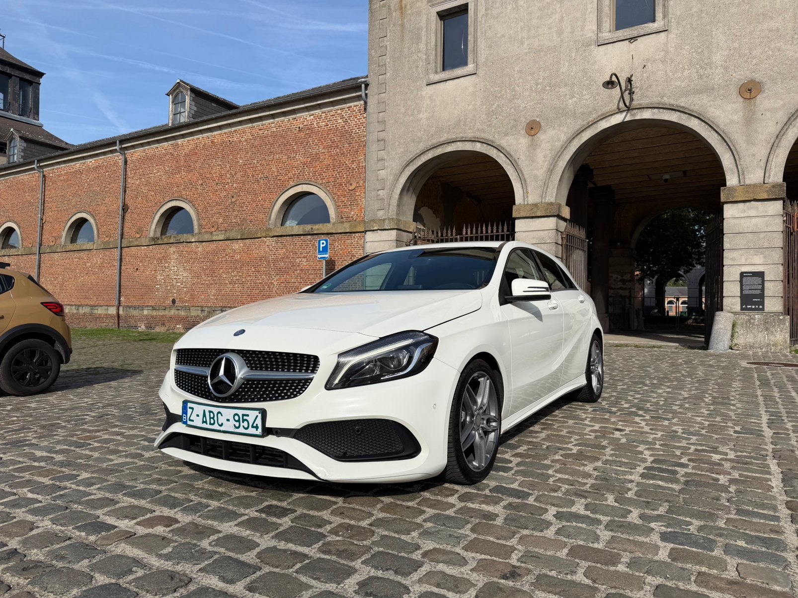 Mercedes A180 2017 AMG, Autos, 90 kW, Achat, Euro 6, Boîte manuelle