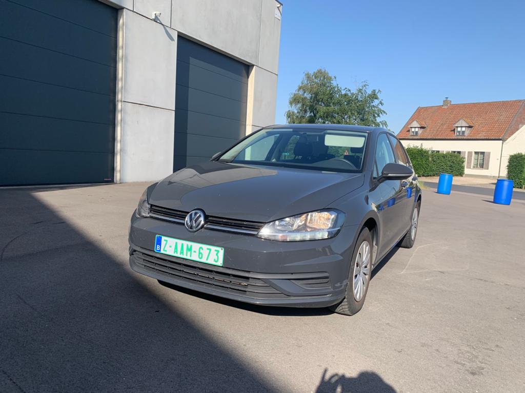 Vw Golf 7 1.0 Tsi  bj 2018  123000 km, Voorwielaandrijving, Euro 5, Stof, Zwart