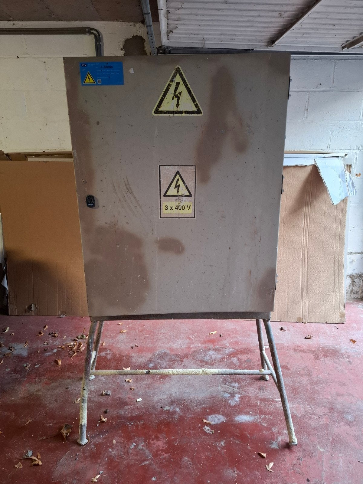 werfkast elektriciteit, Ophalen