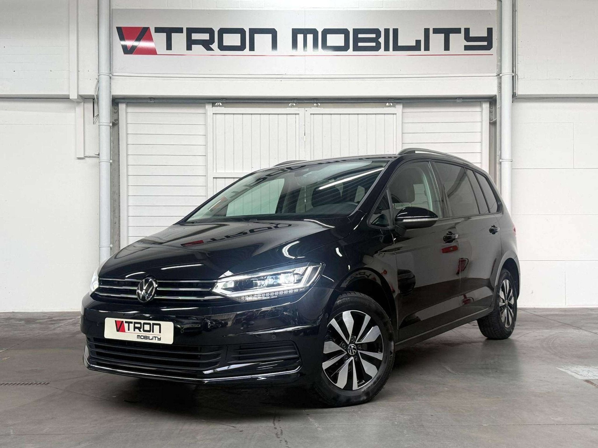 Volkswagen Touran 1.5 TSI DSG 7pl GOAL editie LED*NAVI*CARPL, Auto's, 110 kW, Blauw, 5 zetels, 5 deurs