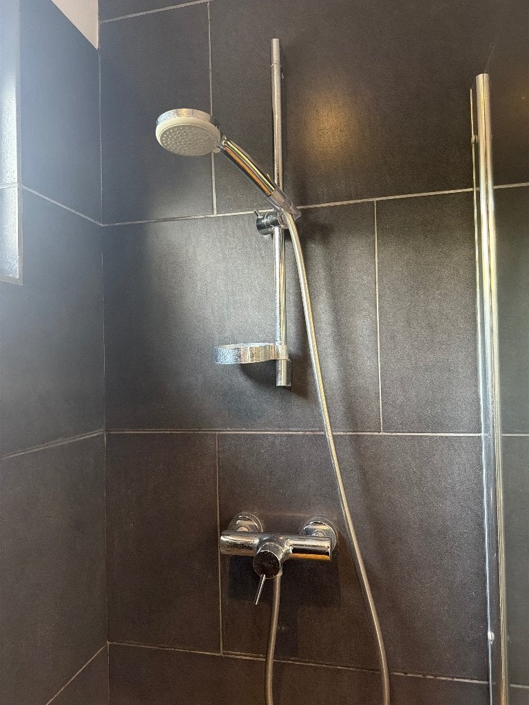 Gratis douche, Ophalen, Gebruikt, Chroom, Douche