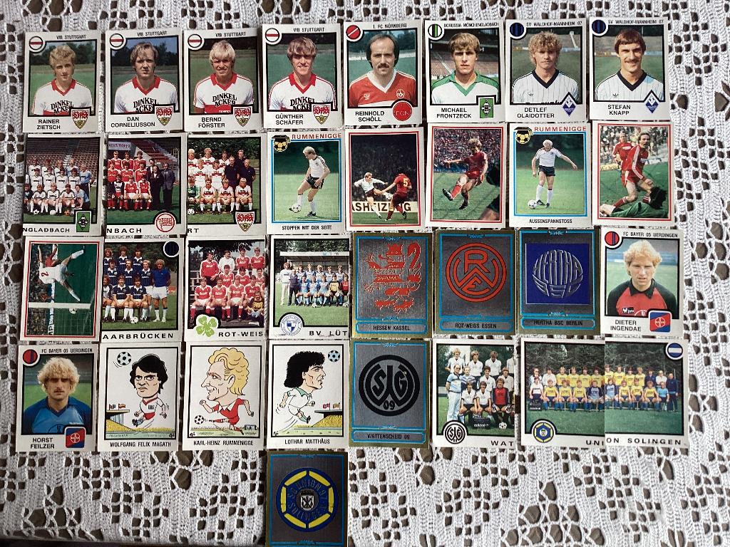 33 stickers Panini FUSSBALL 84, Ophalen of Verzenden, Gebruikt