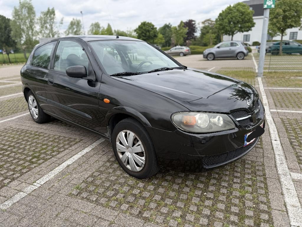 Nissan almera, Auto's, Almera, 72 kW, Zwart, Particulier