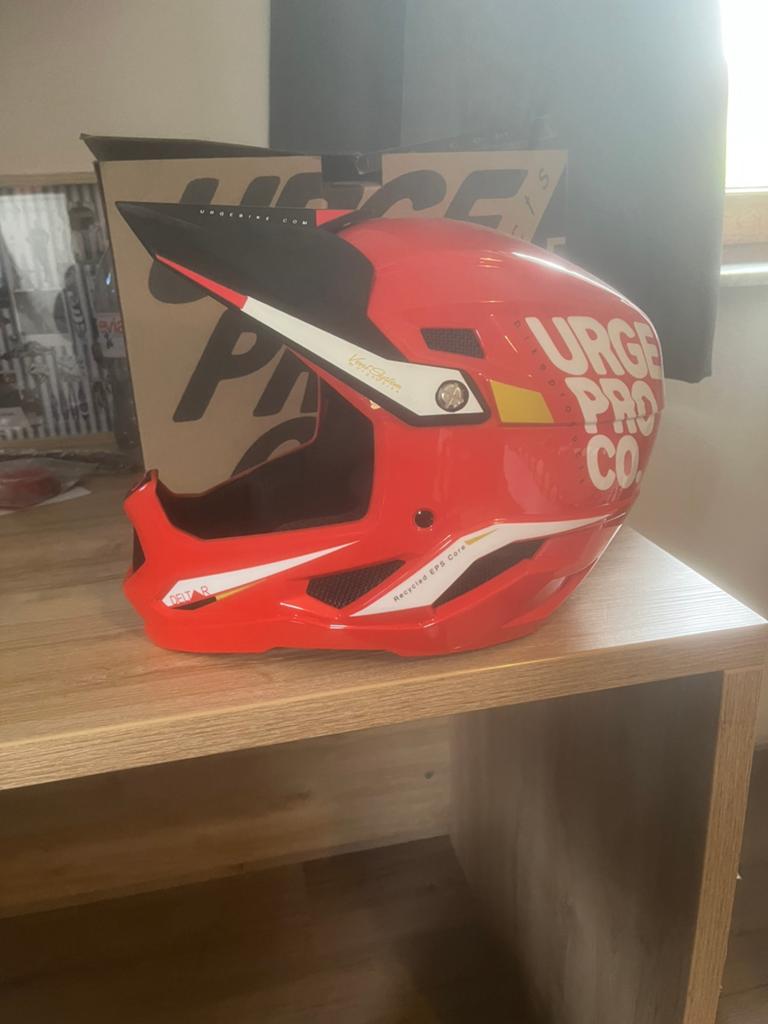 Mountainbike helm (full face), Fietsen en Brommers, Ophalen of Verzenden, S