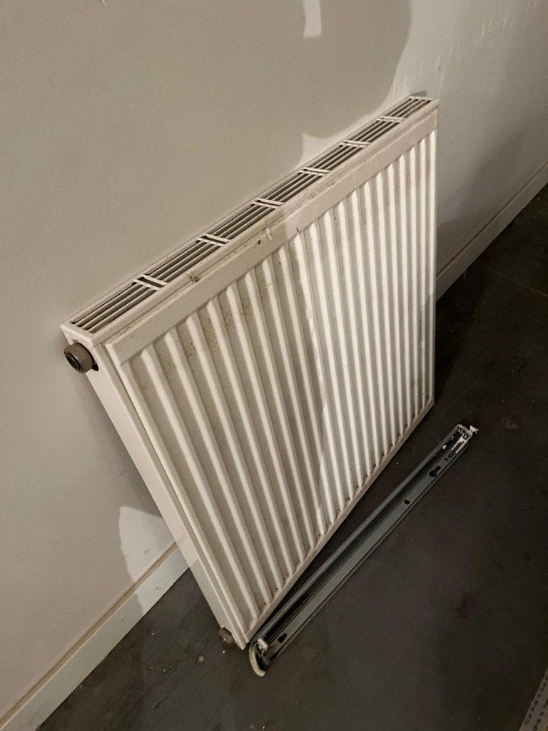 radiator, Doe-het-zelf en Bouw, Verwarming en Radiatoren, Ophalen, 30 tot 80 cm, Gebruikt, Radiator