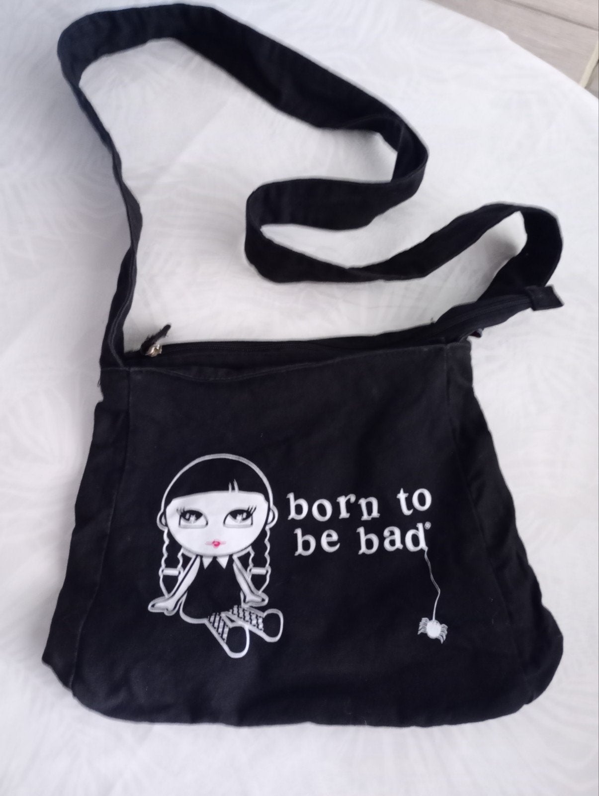 Sac bandoulière noir Bad Lucy - "Born to be bad", Enlèvement ou Envoi, Noir