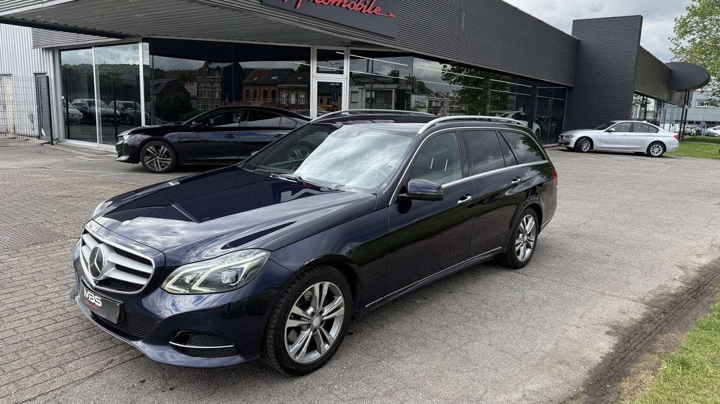Mercedes-Benz E-Klasse 250 *CDI 4-Matic XENON* CAMERA* CUIR, Autos, Cuir, Euro 5, Achat, Entreprise