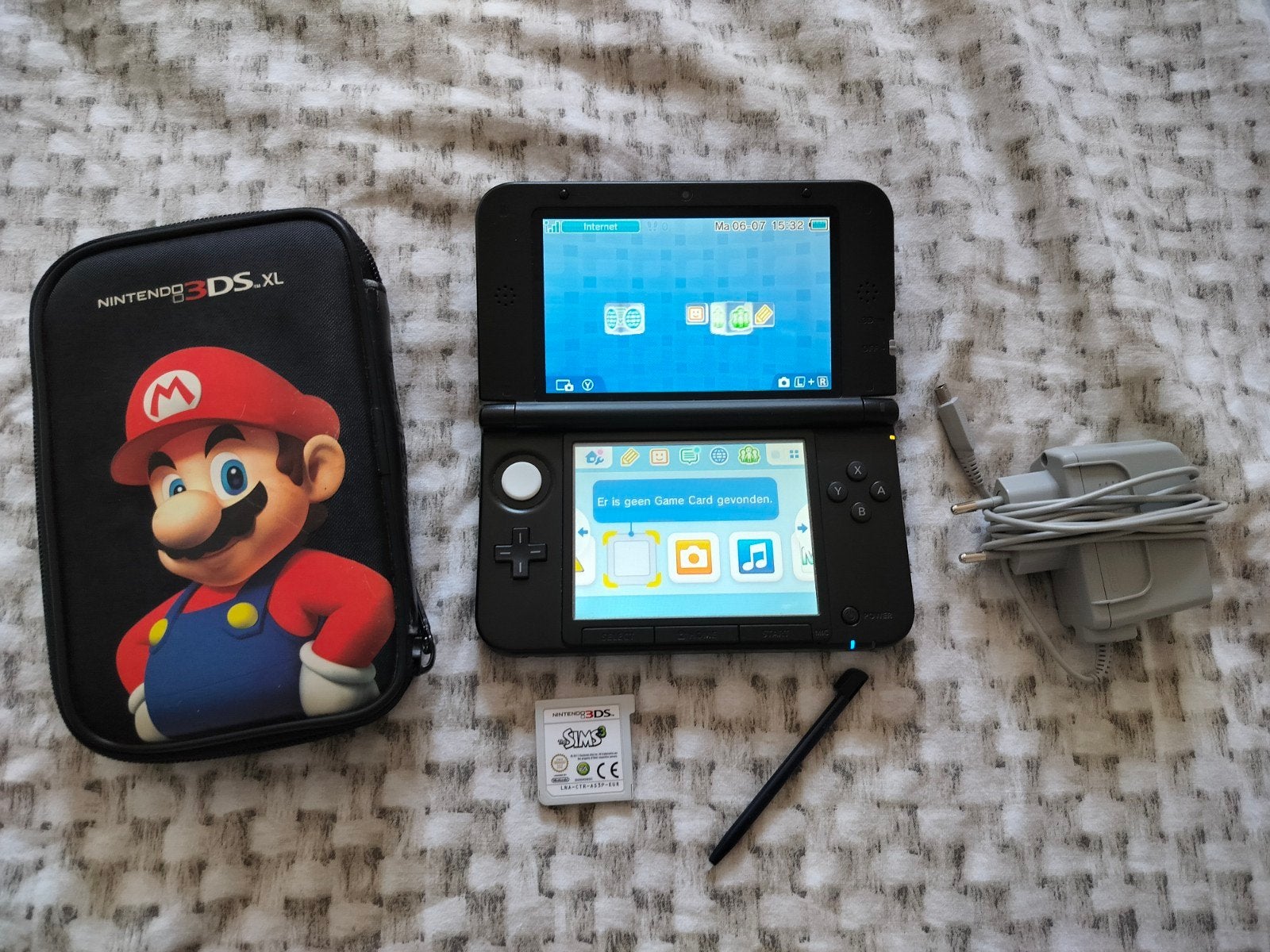 Nintendo 3DS XL, Consoles de jeu & Jeux vidéo, Consoles de jeu | Nintendo 2DS & 3DS, 3DS XL, Comme neuf, Bleu, Avec jeux