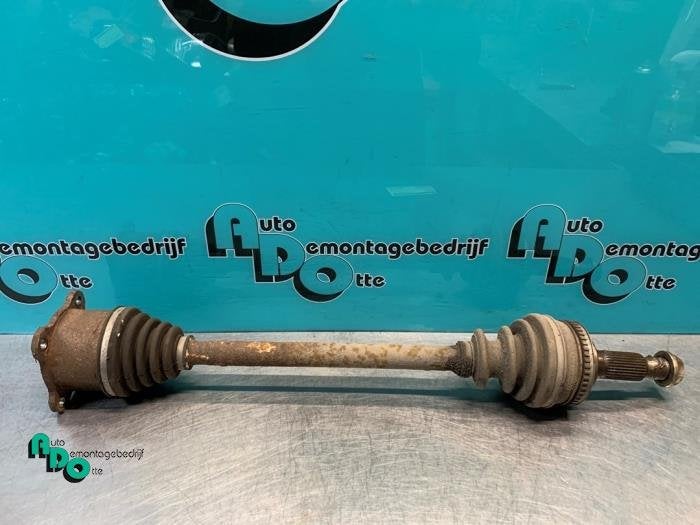 Arbre de transmission arrière droit d'un Lexus IS 200 (IS 2, -, 3 mois de garantie, Lexus, Utilisé