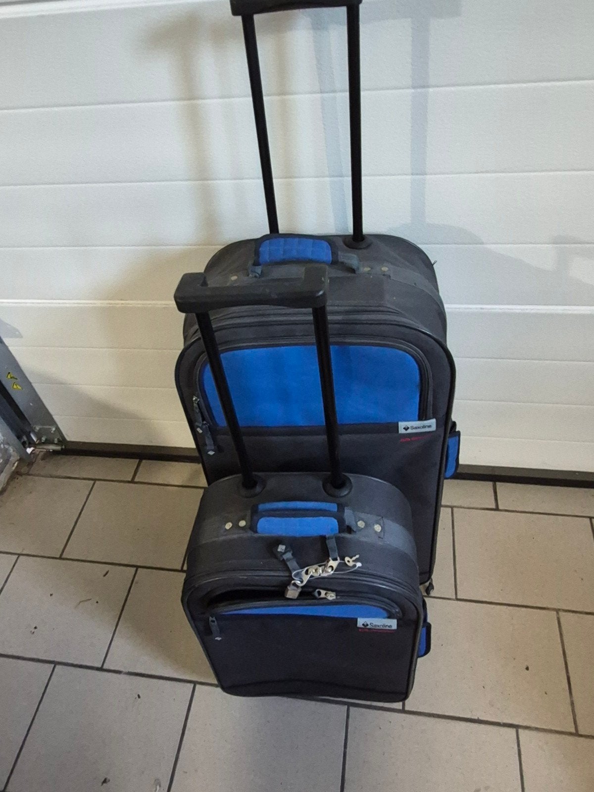 2 reiskoffers, Ophalen