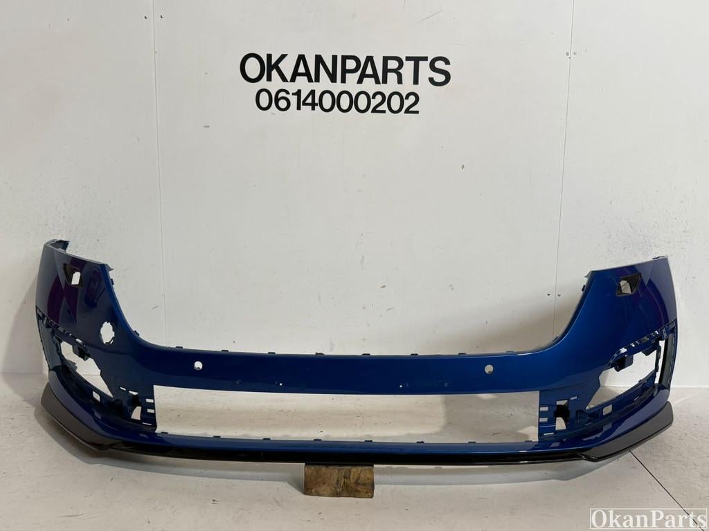 Pare-chocs avant Skoda Octavia IV Monte Carlo 5E3807221, Utilisé, Avant, Pare-chocs