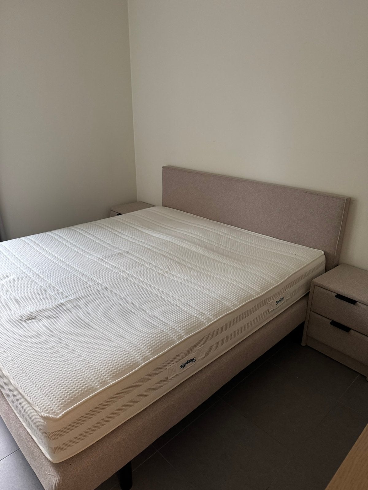 Bed Sleeplife, Enlèvement, Comme neuf