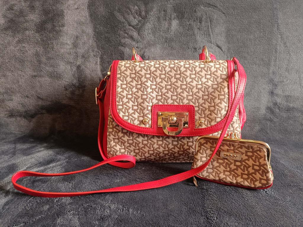 Sac DKNY (Donna Karan New York) beige et rouge, Enlèvement ou Envoi, Comme neuf, Beige, Sac à main